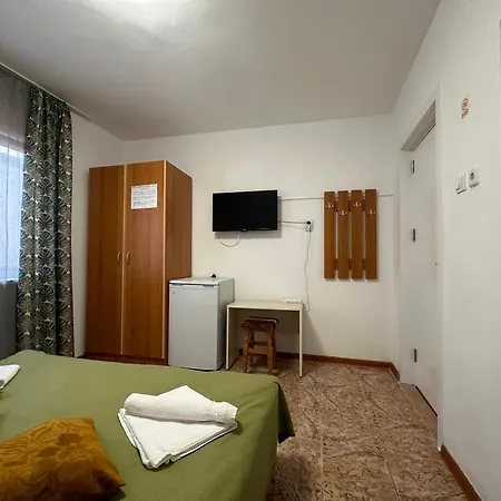 Vacanta Pensión 3*