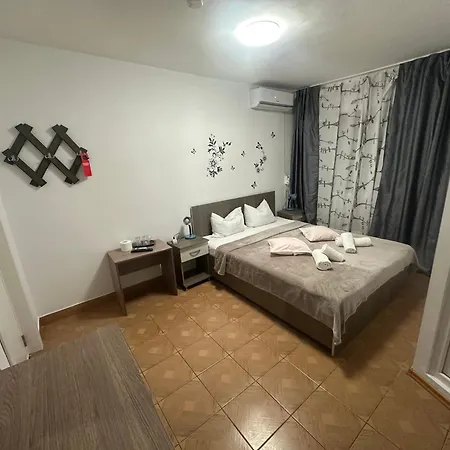 Vacanta 3*
